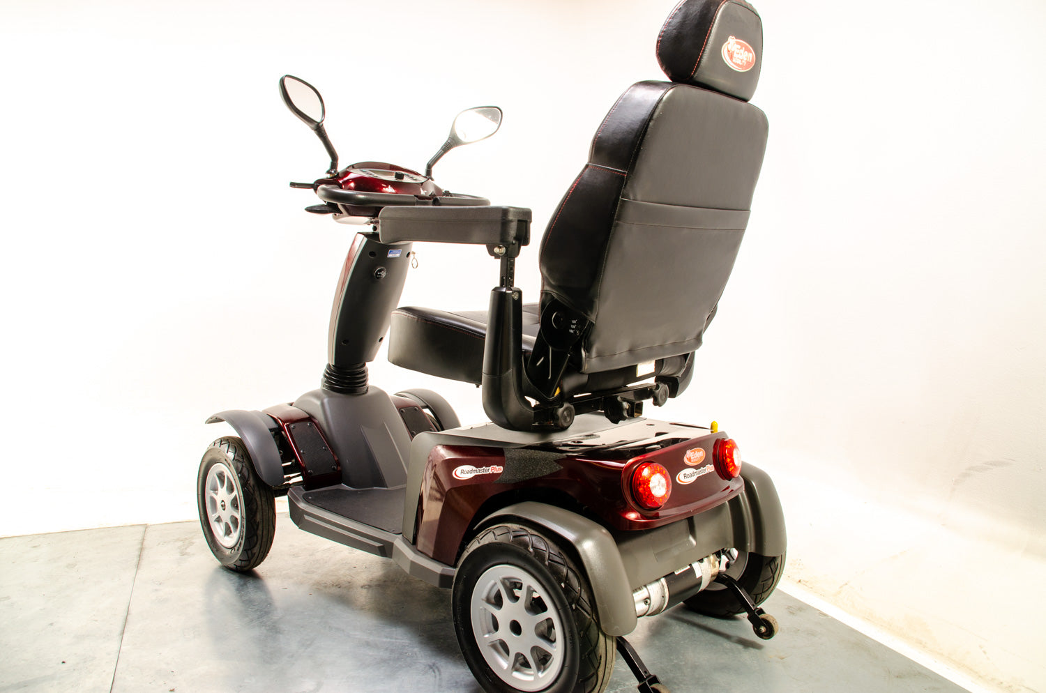 Products Eden Roadmaster Plus All-Terrain Off-Road Used Mobility Scooter 8mph Luxury Electric Large 2019