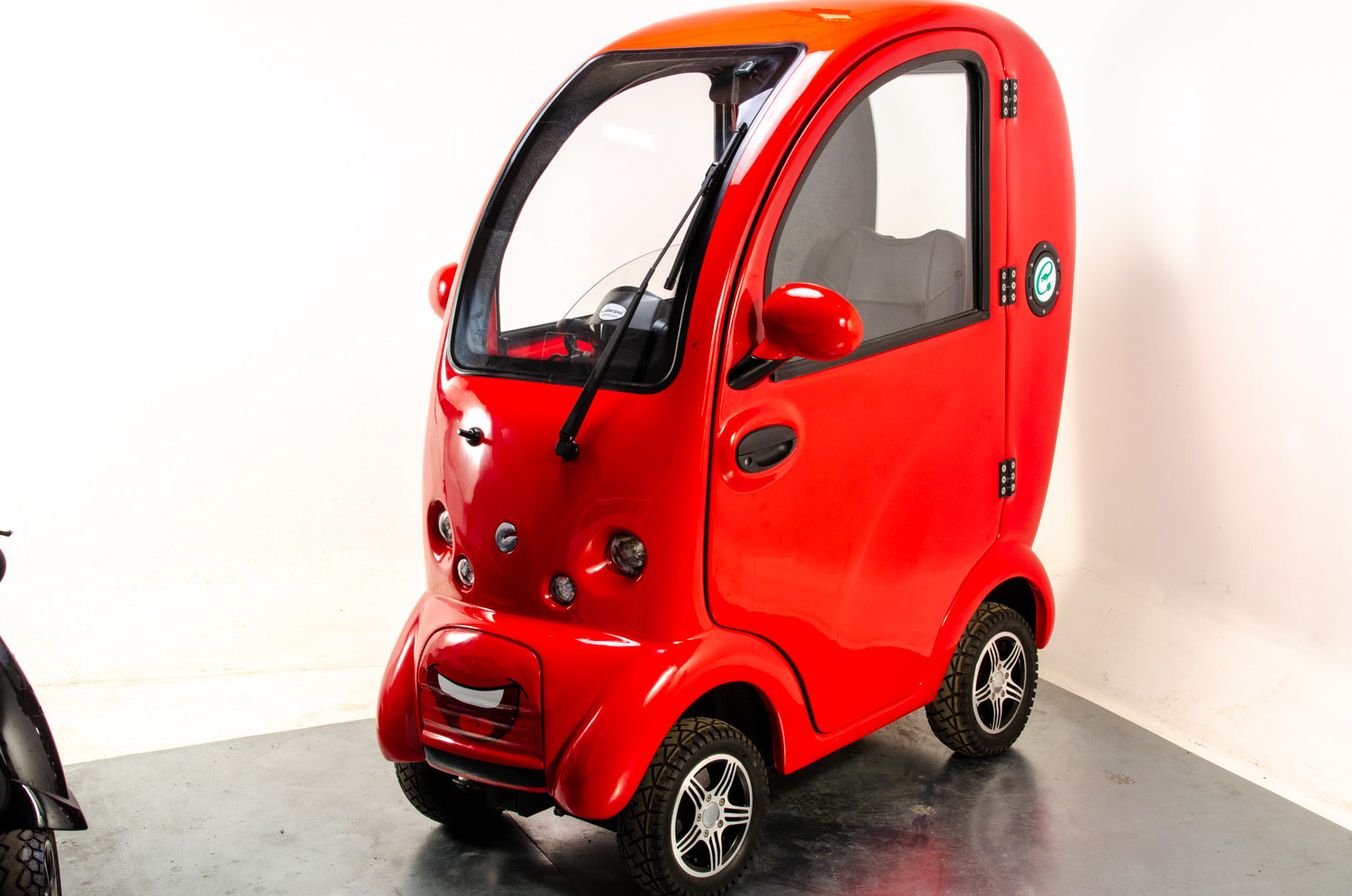 Scooterpac CabinCar MK2 8mph Used Mobility Scooter Enclosed Cabin Car Electric Road Legal Red