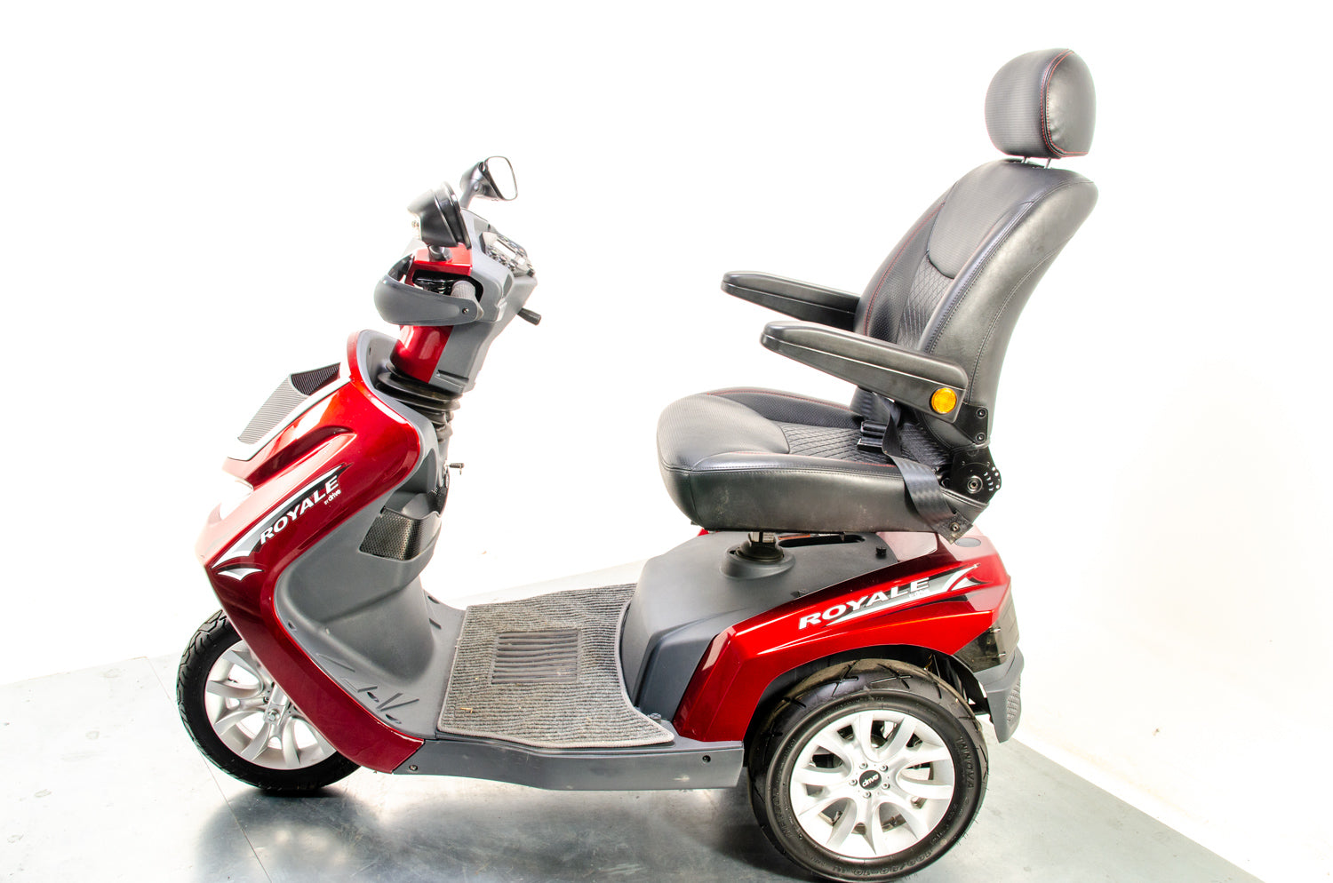 Drive Royale 3 8mph Large Comfort Class 3 Mobility Scooter Trike Red