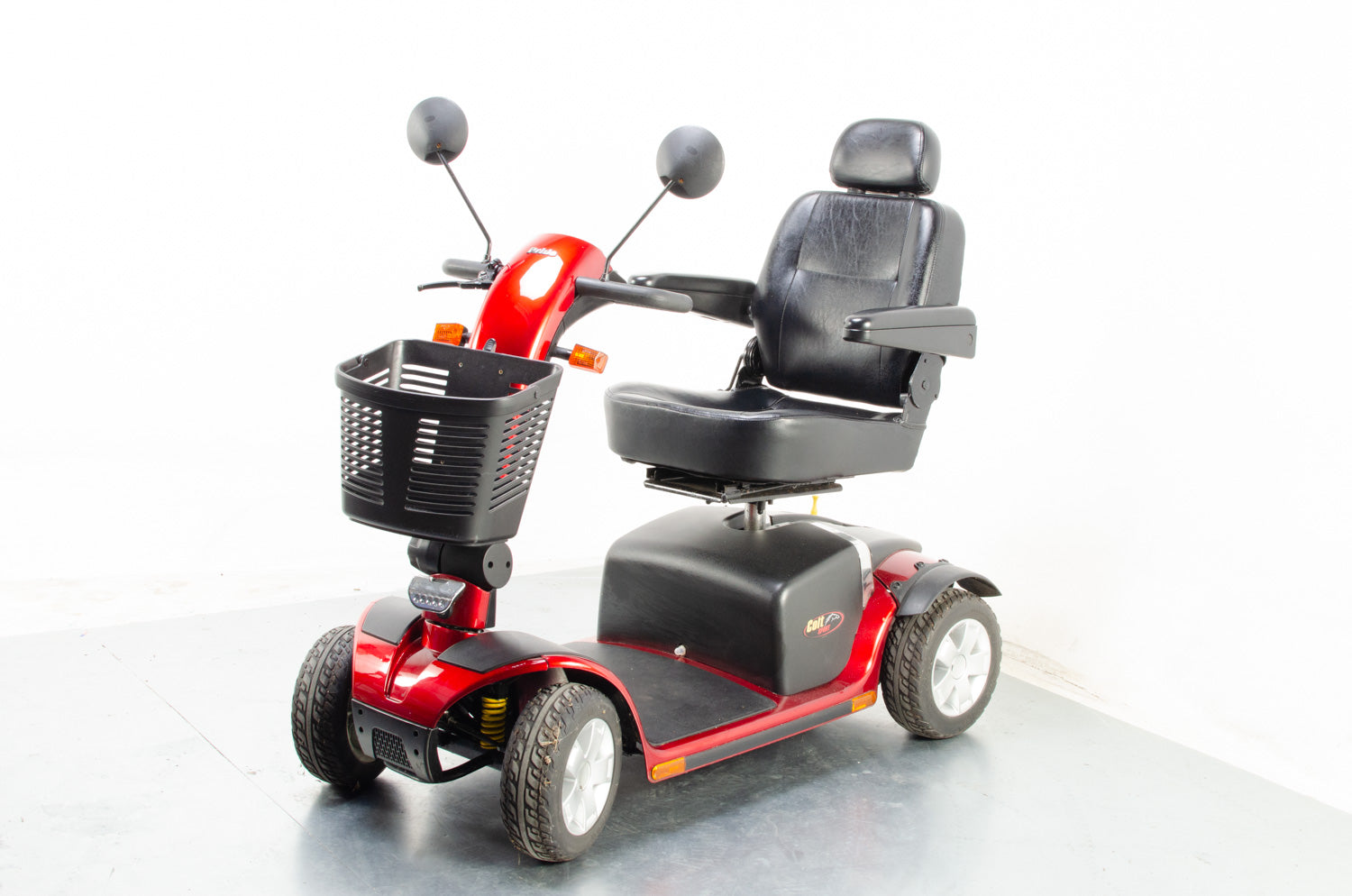 2016 Pride Colt Sport 8mph Mid Size Transportable Mobility Boot Scooter in Red