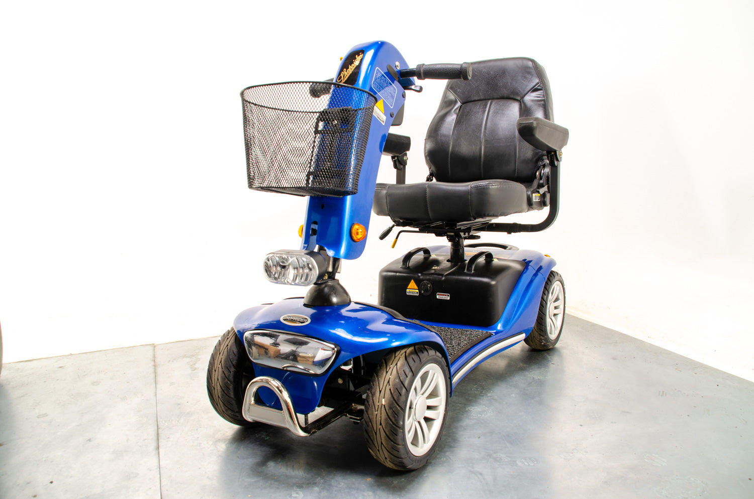 2016 Shoprider Valencia Used Mobility Scooter Transportable Pavement GK10 Folding Blue