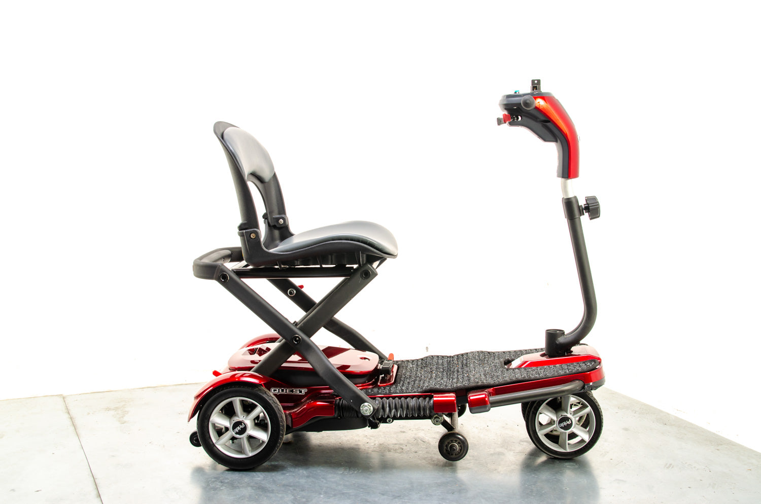 Pride Quest Lightweight Lithium Folding Travel Used Mobility Scooter Small Transportable Car 13855