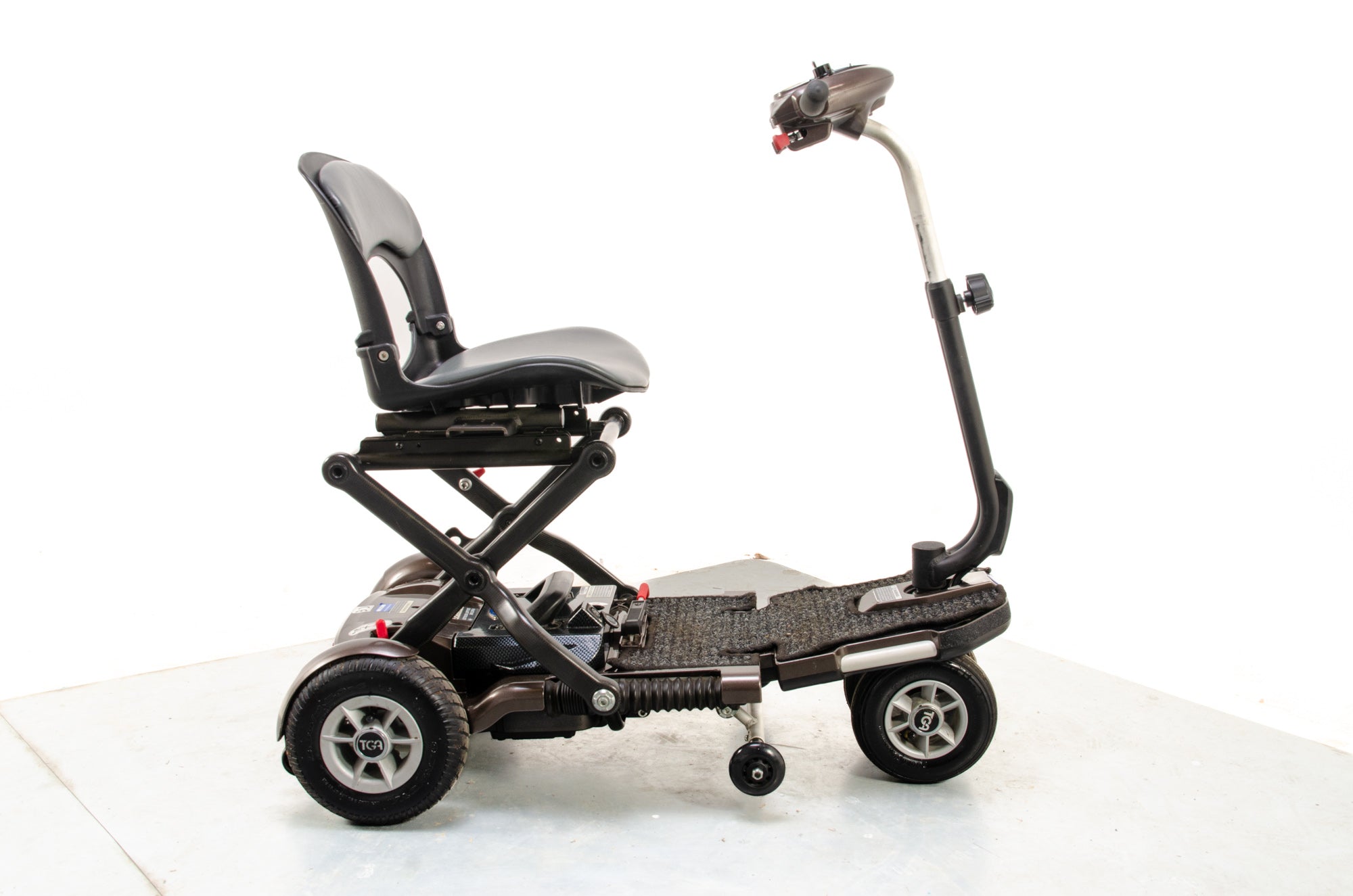 TGA Minimo Used Mobility Scooter Small Compact Folding Travel Lithium Battery Lightweight 16005