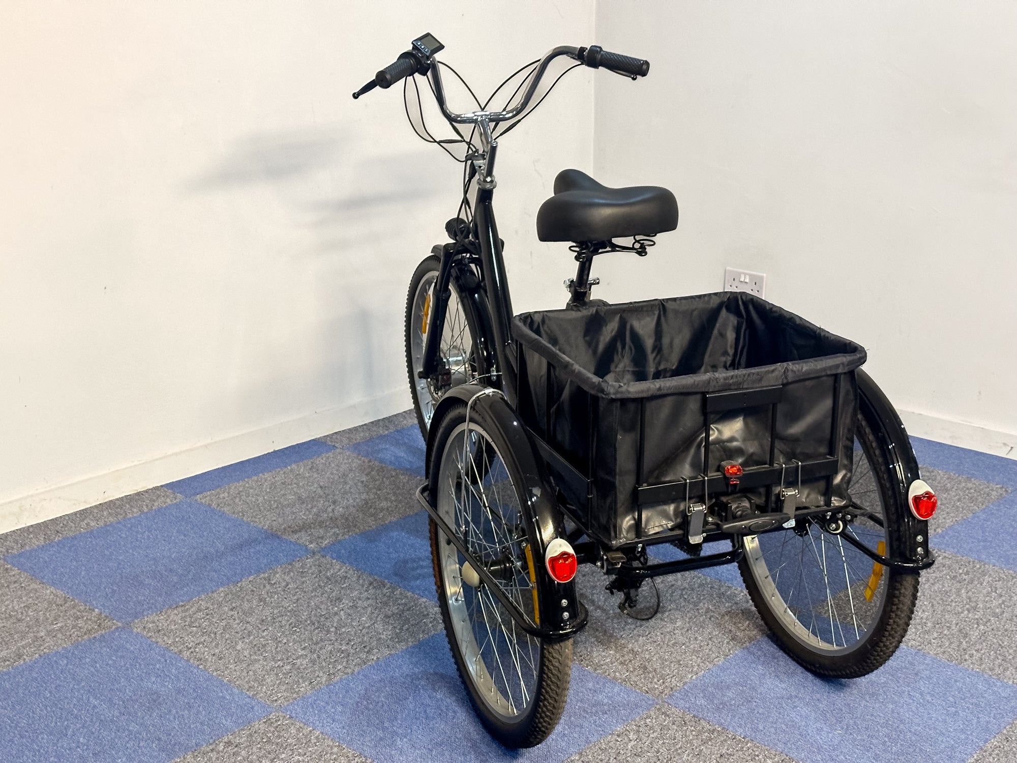 Electric Tricycle Lithium Battery Fully Automatic Black