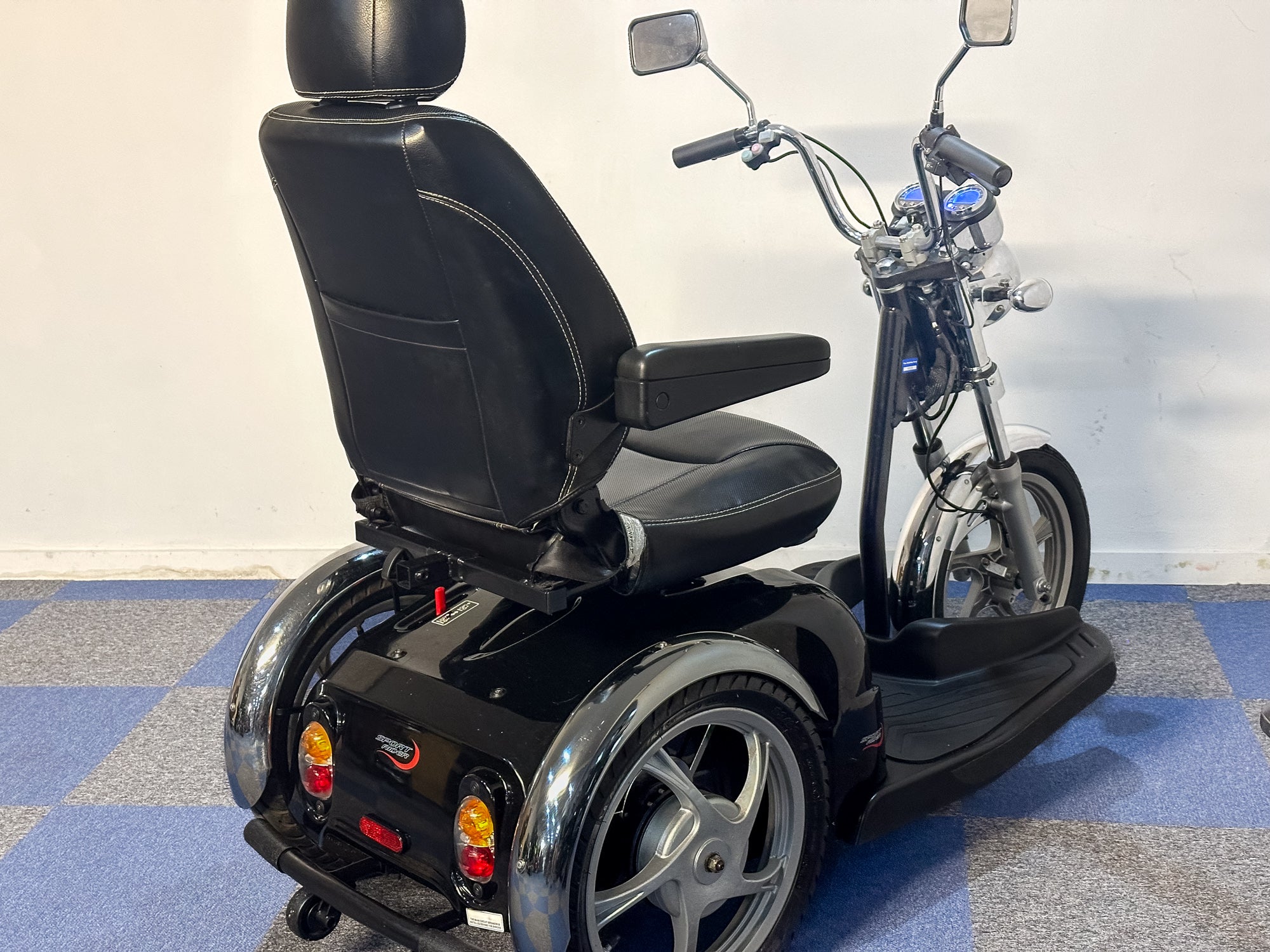 Drive Sport Rider Mobility Scooter 8mph Large 3 Wheel Trike Road Legal