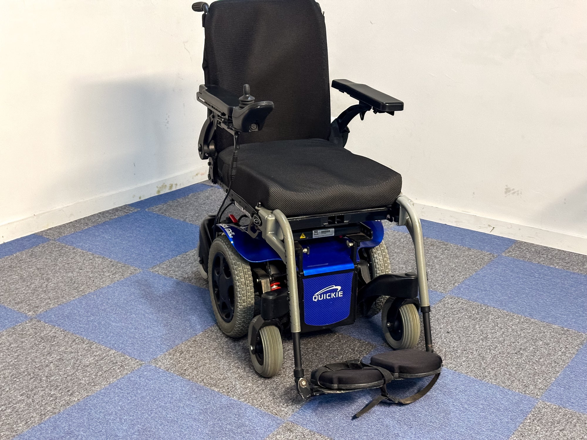 Quickie Salsa M2 6mph Used Electric Wheelchair Powerchair Power Tilt Sunrise Medical Outdoor MWD Blue