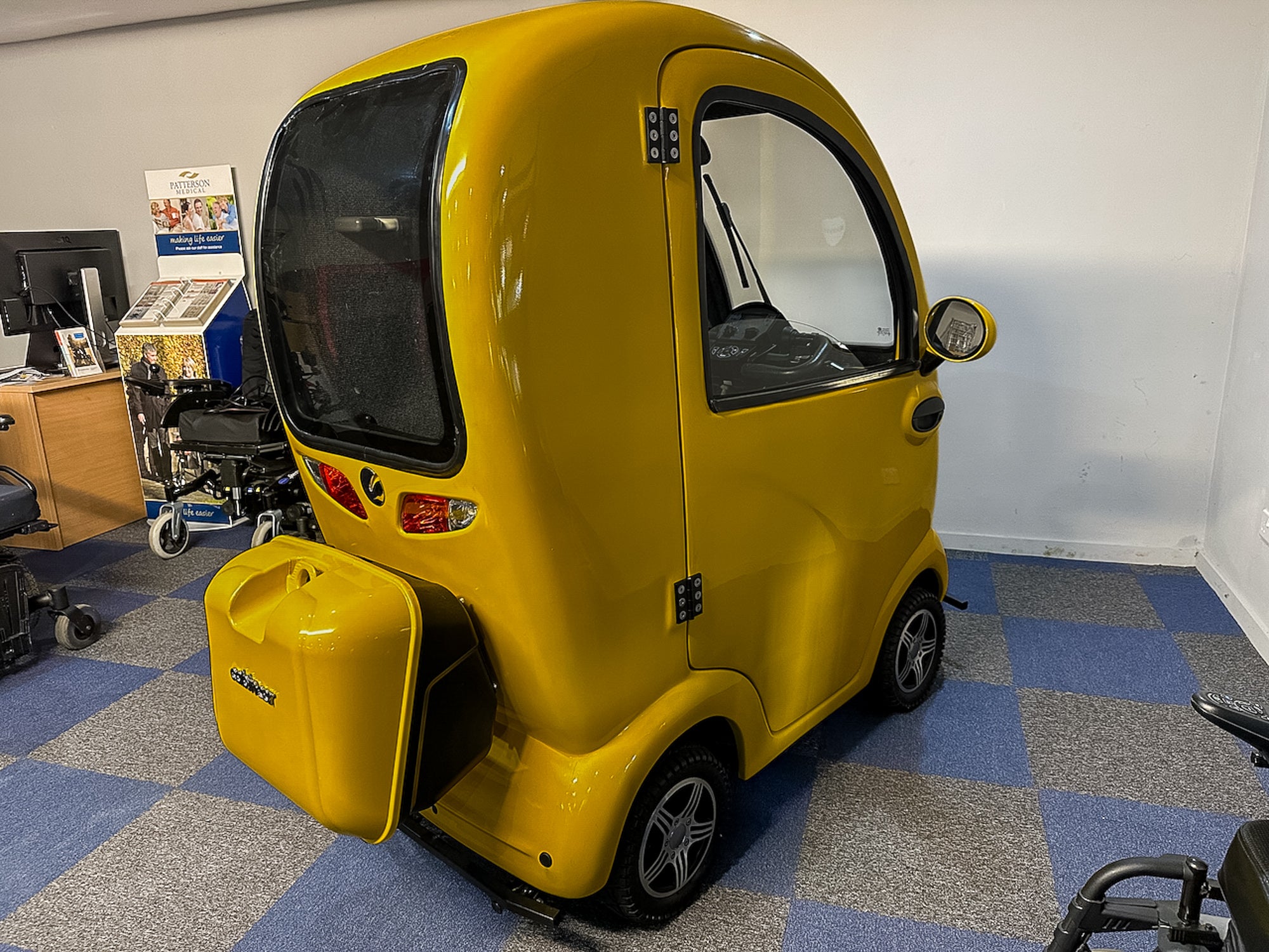 Scooterpac CabinCar MK2 8mph Covered Cabin Car Mobility Scooter Used Road Legal Yellow