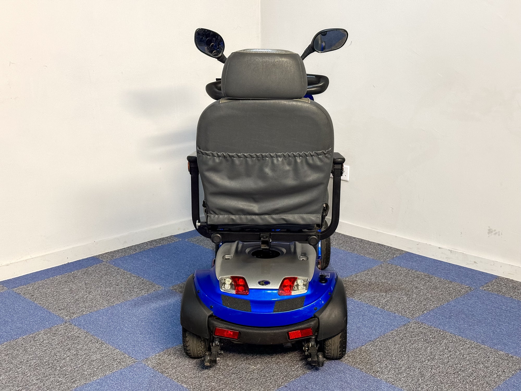 Kymco Midi XLS 8mph Comfy Pavement Mobility Scooter Blue