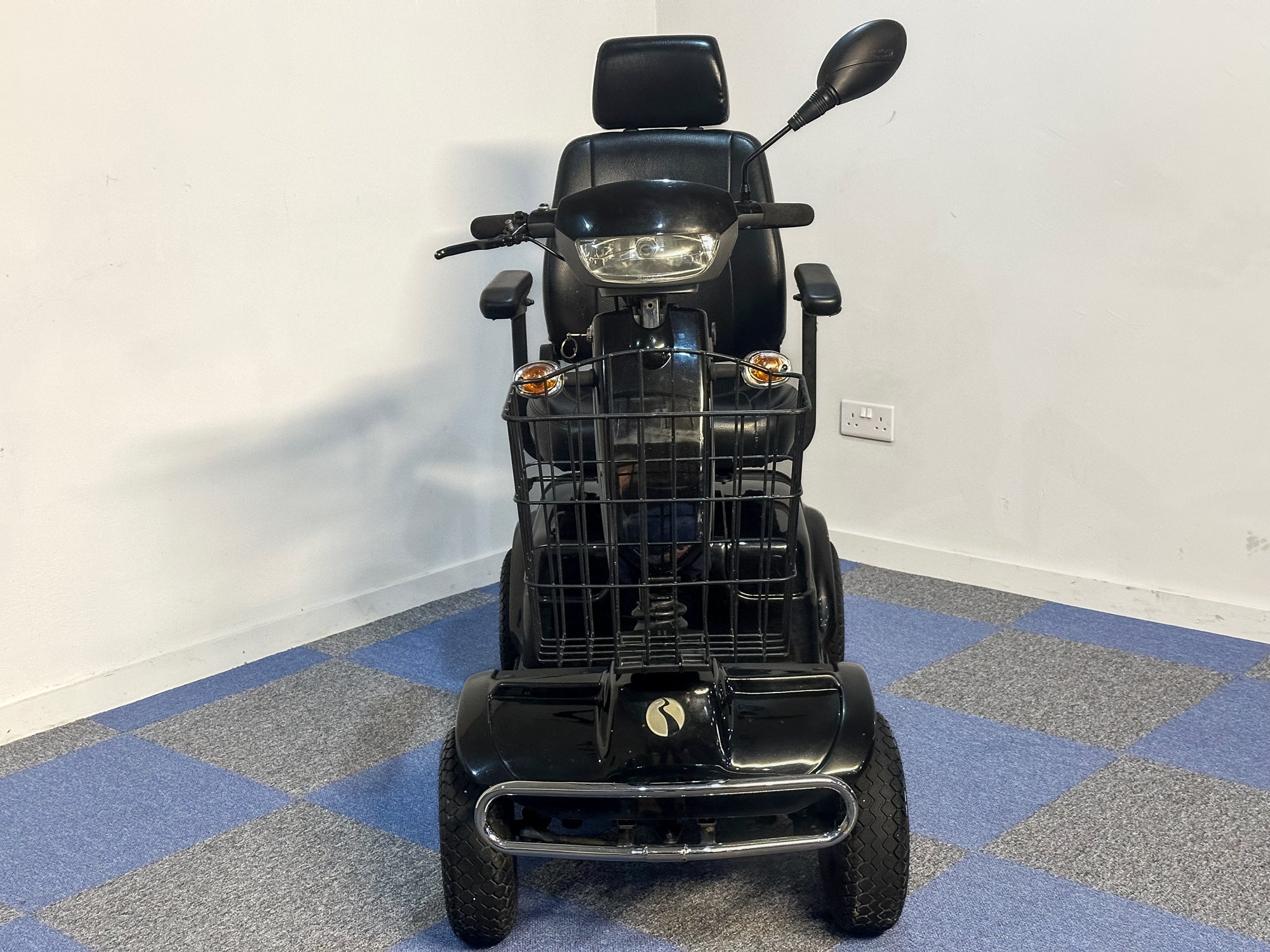 Rascal Pioneer Used Electric Mobility Scooter 8mph All-Terrain Suspension Off-Road Black 16192