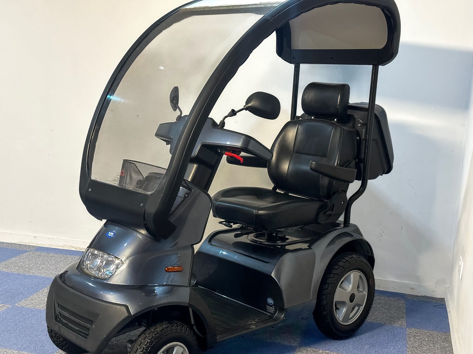 2017 TGA Breeze S4 With Canopy All-Terrain 8mph Grey