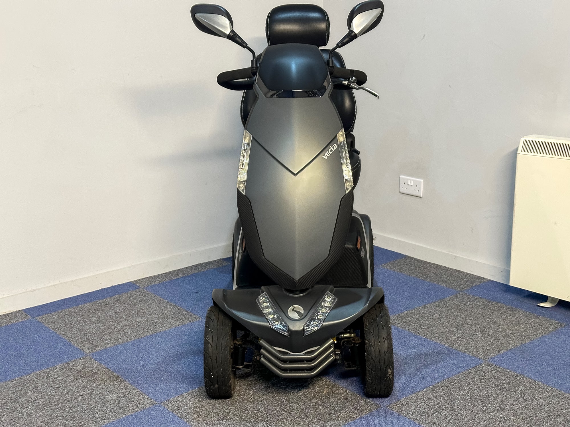 Rascal Vecta Sport Electric Mobility Scooter 8mph Suspension Max Grip All-Terrain Road Legal Grey