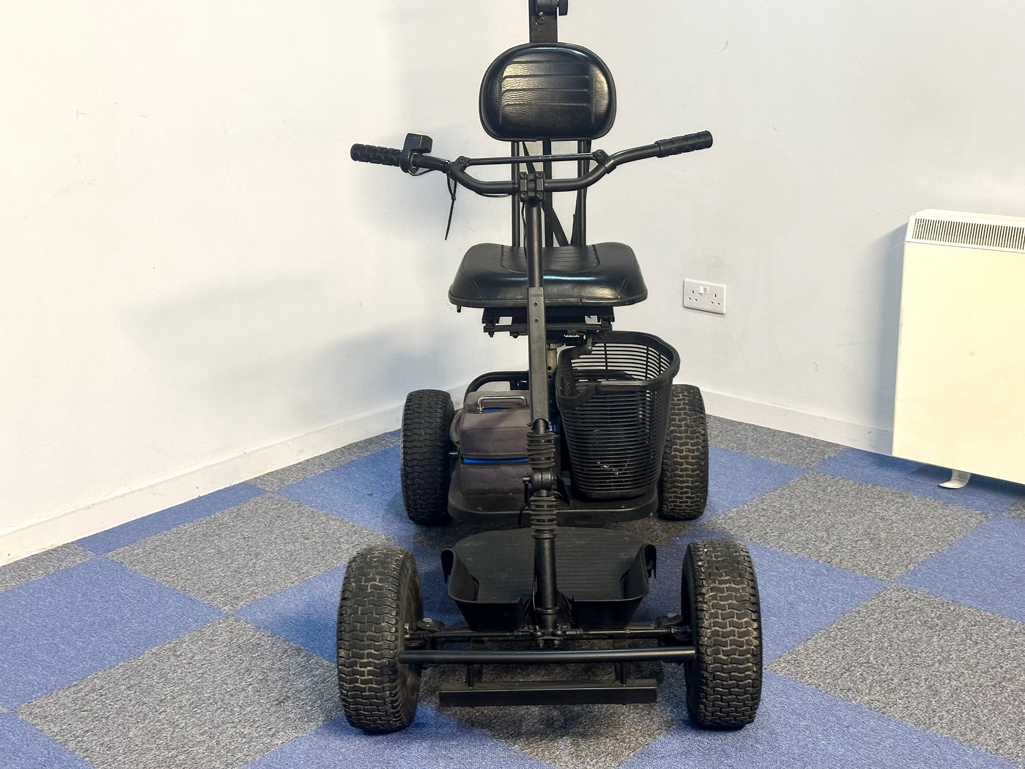 Powerhouse Titan Single Seater Lithium Battery Electric Golf Buggy