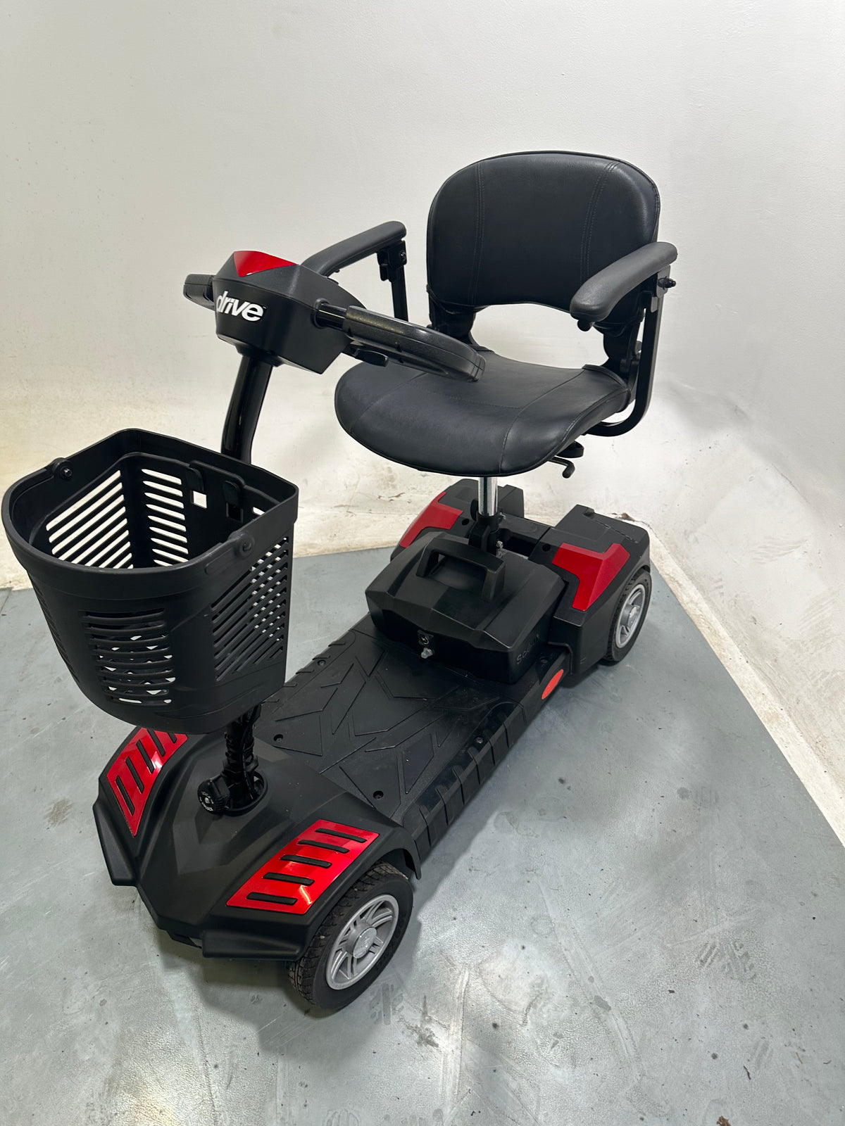 Drive Scout 4mph Transportable Boot Scooter in Red