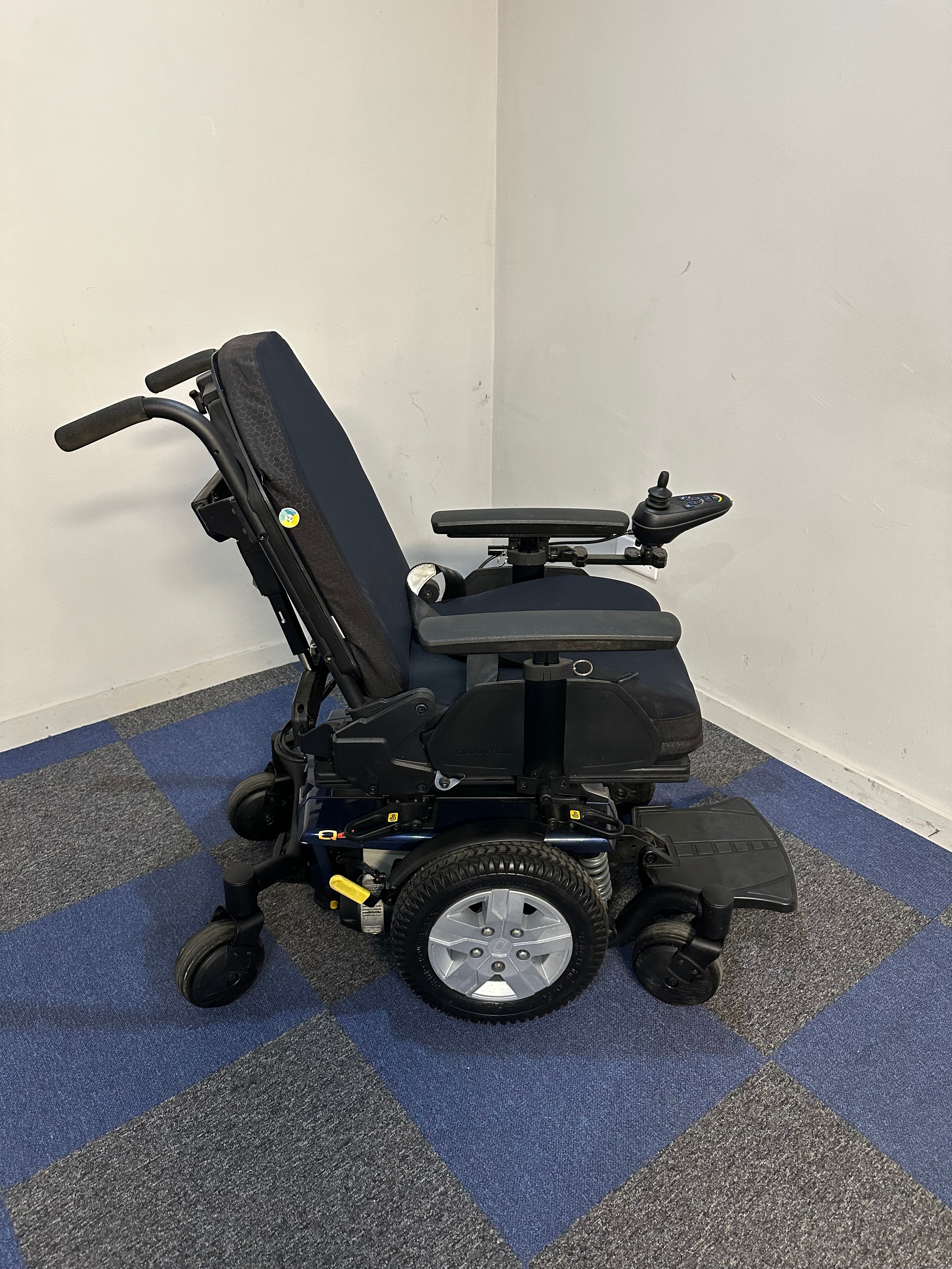 Pride Quantum Q4 Powerchair With Power Recline in Blue 4mph