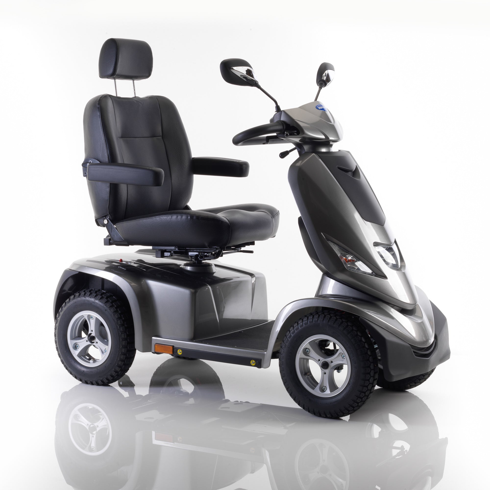Invacare Cetus Premium High Output All Terrain Mobility Scooter Max User Weight 35st (226kg)