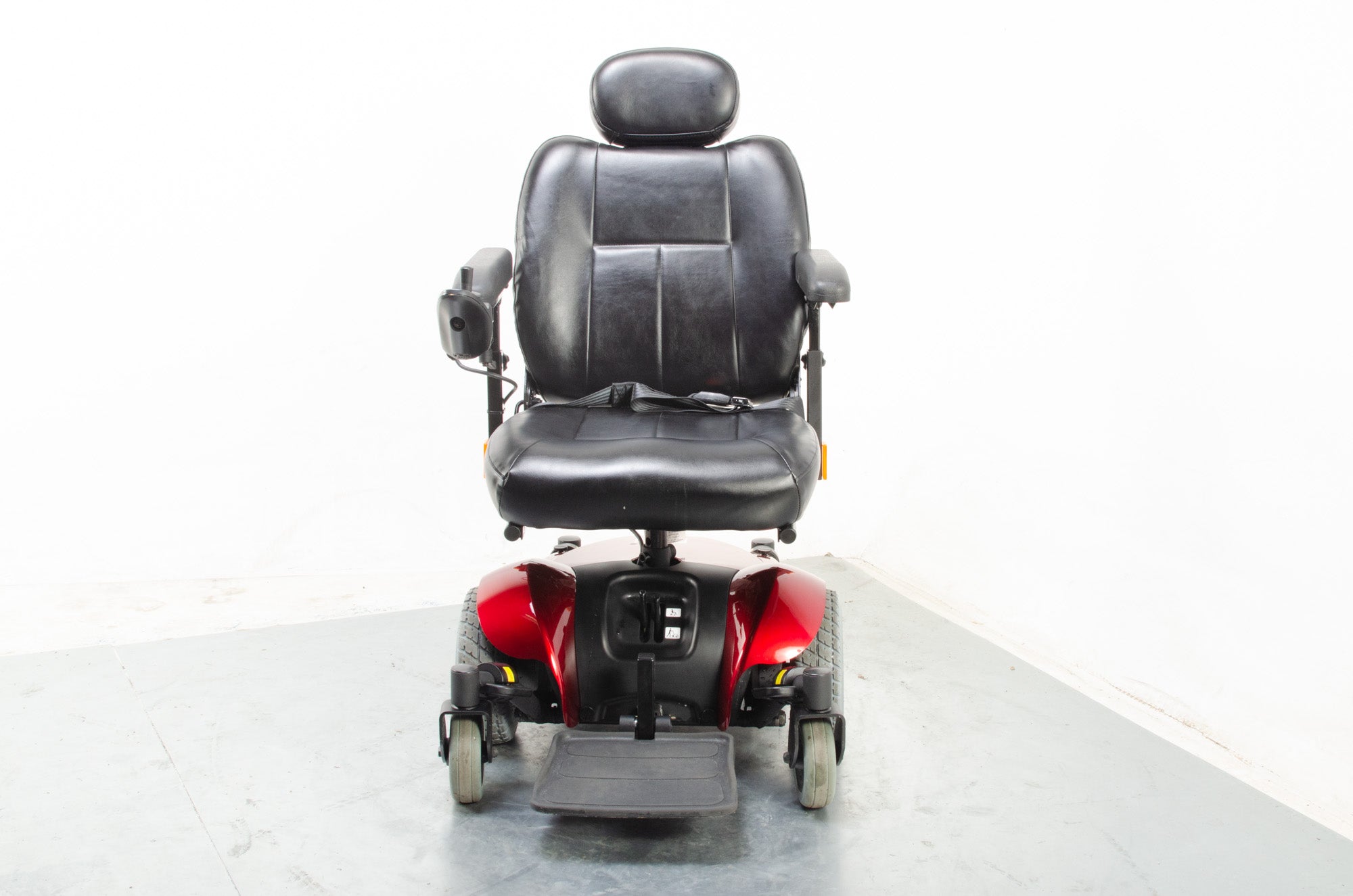 2020 Invacare Pronto M41 Electric Wheelchair Powerchair Indoor Outdoor Mid Wheel Drive