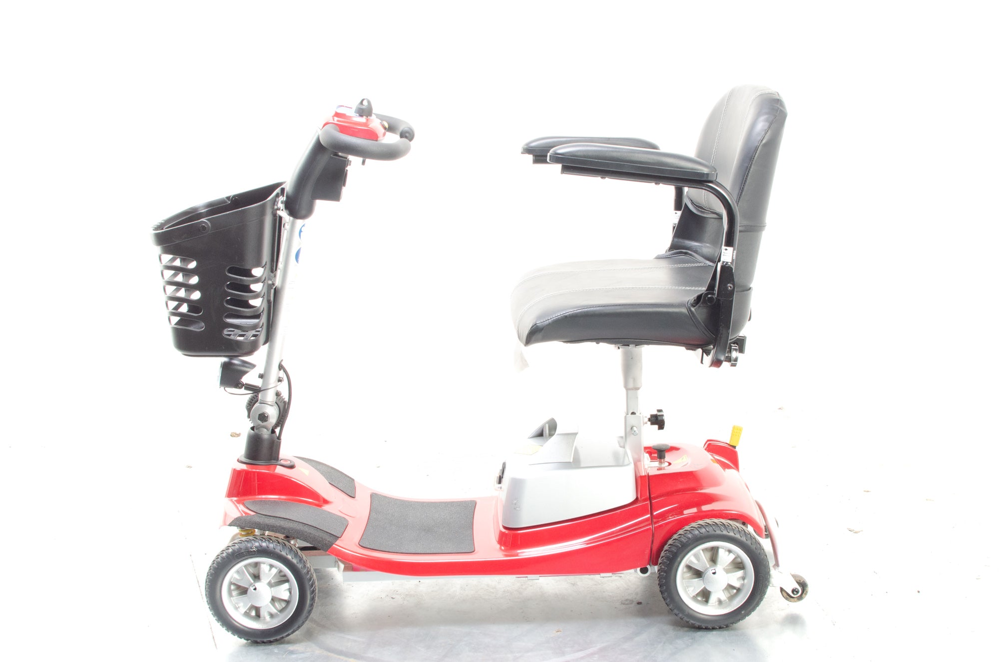One Rehab Illusion 4mph Ultra Lightweight Aluminium Mobility Boot Scooter with Suspension