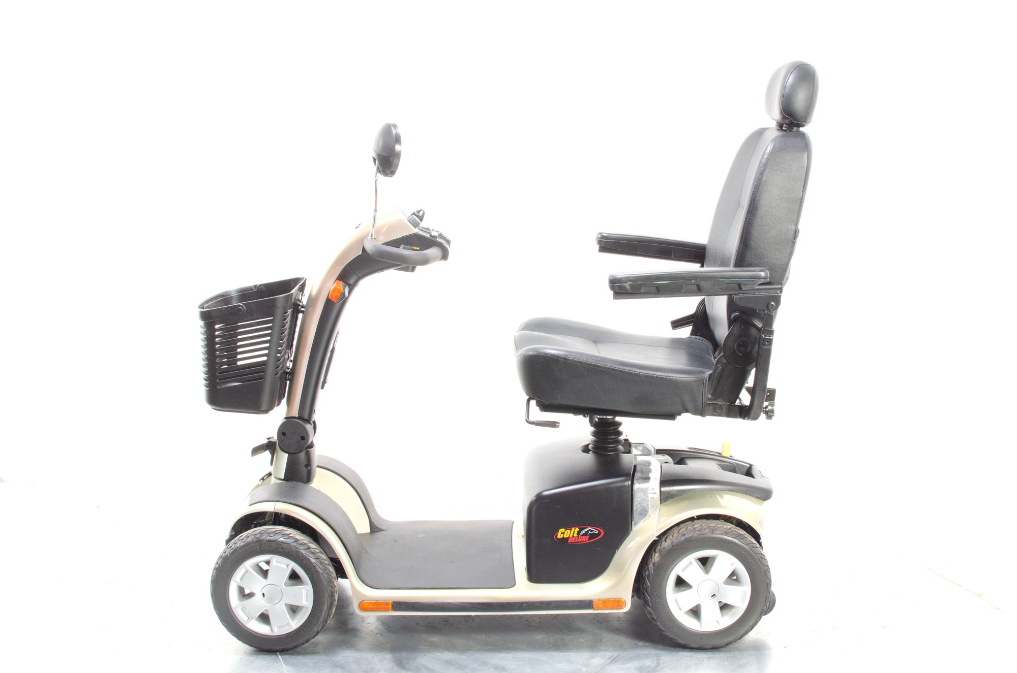 Pride Colt Deluxe Used Mobility Scooter 6mph Transportable Road Pavement Champagne