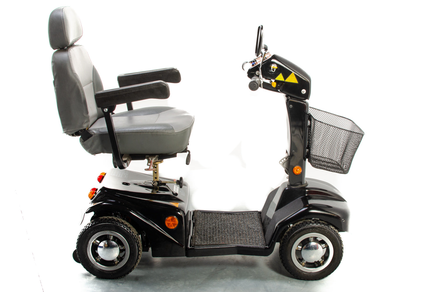 Rascal 388XL Used Electric Mobility Scooter 6mph Road Pavement Pneumatic