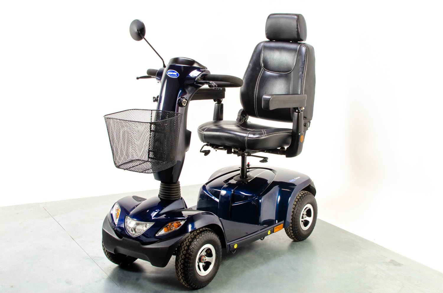 Invacare Orion Midsize Mobility Scooter 8mph Pavement Road Suspension Pneumatic