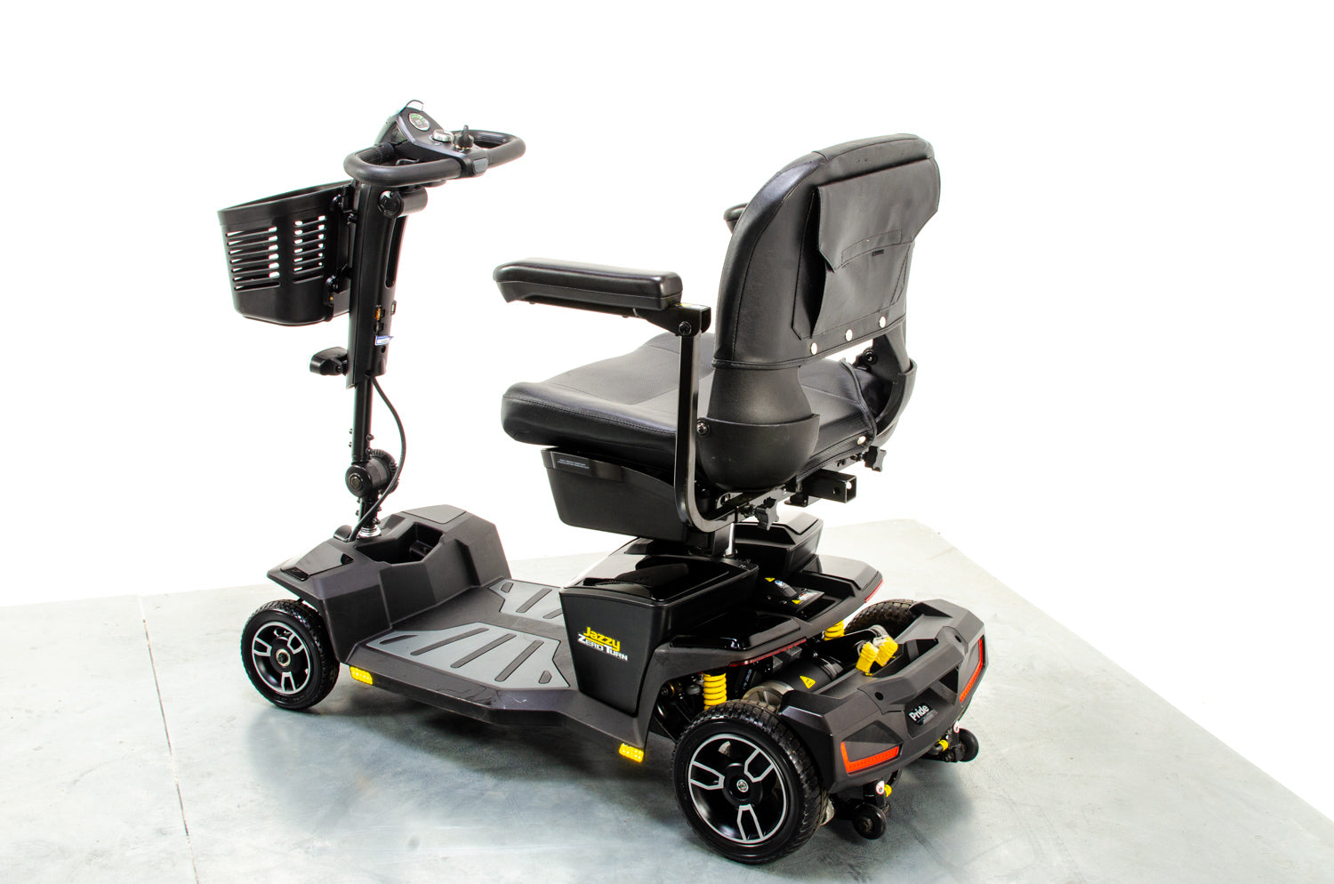 Pride Jazzy Zero Turn Dual-Motor Used Mobility Scooter Transportable