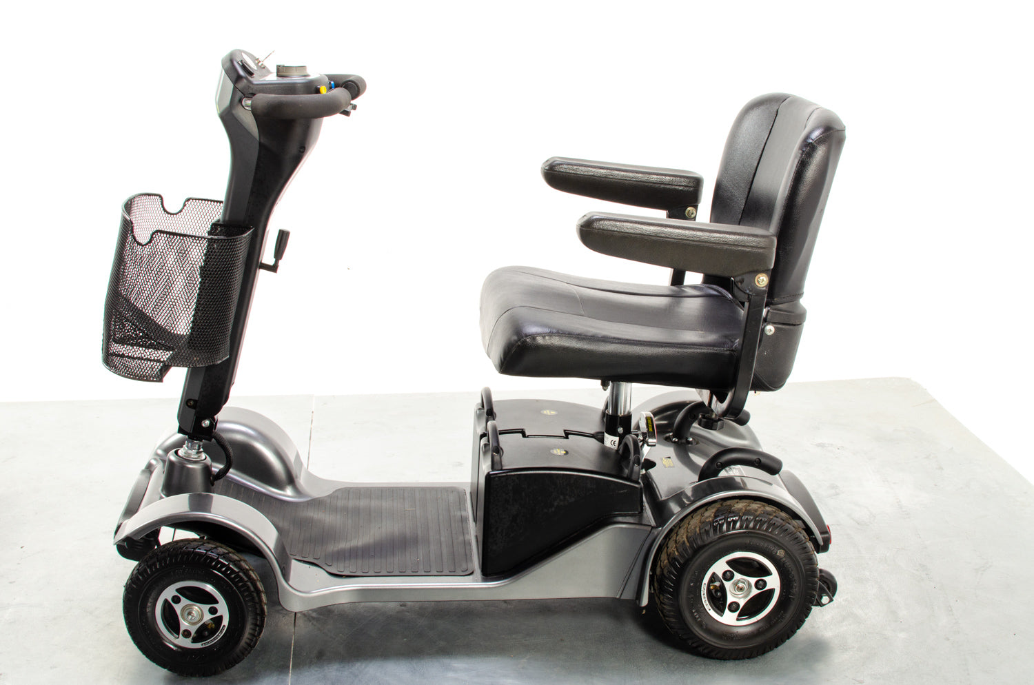 Sterling Sapphire 2 Used Mobility Scooter Transportable Pneumatic Folding Boot