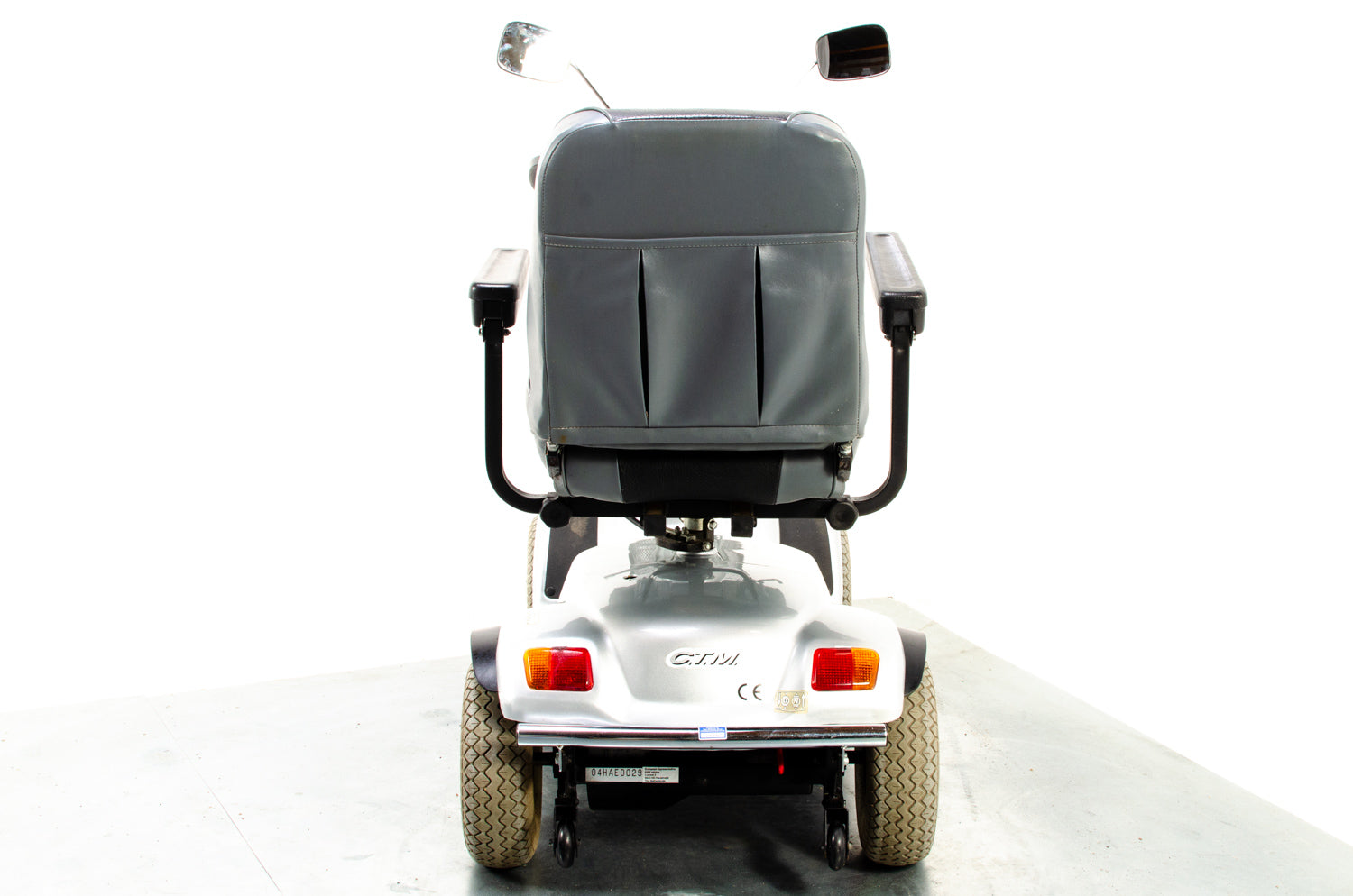 CTM HS-740 Used Mobility Scooter Midsize Pavement Comfy Bariatric Pneumatic Tyres Silver