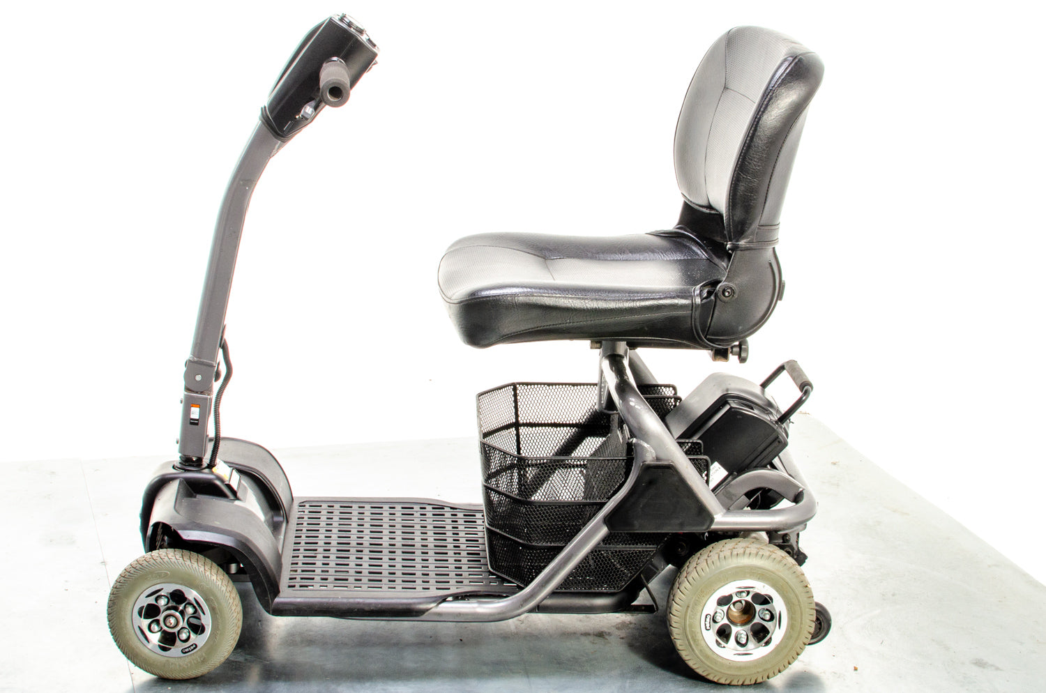 Rascal Liteway 4 Used Electric Mobility Scooter Transportable Boot Travel Lightweight tubular frame
