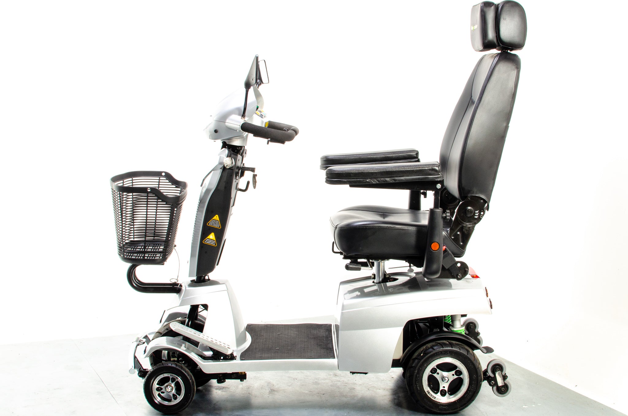 Quingo Vitess Used Mobility Scooter 5 Wheel Luxury 8mph Large Road Legal