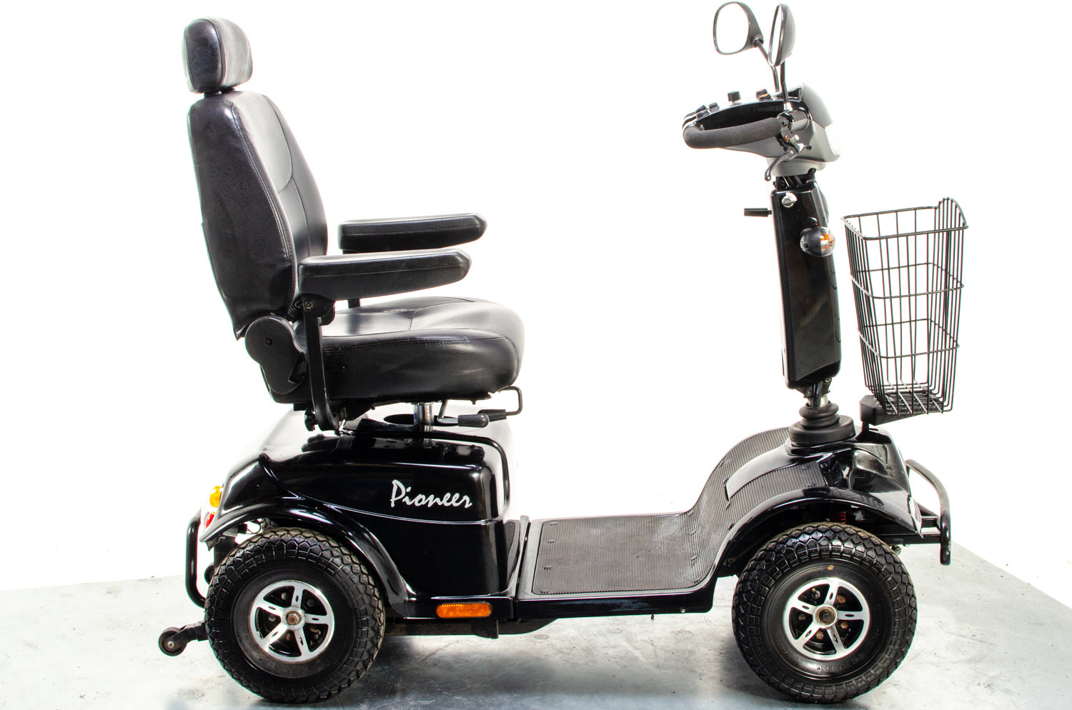 Rascal Pioneer Used Electric Mobility Scooter 8mph Off-Road All-Terrain Suspension Black