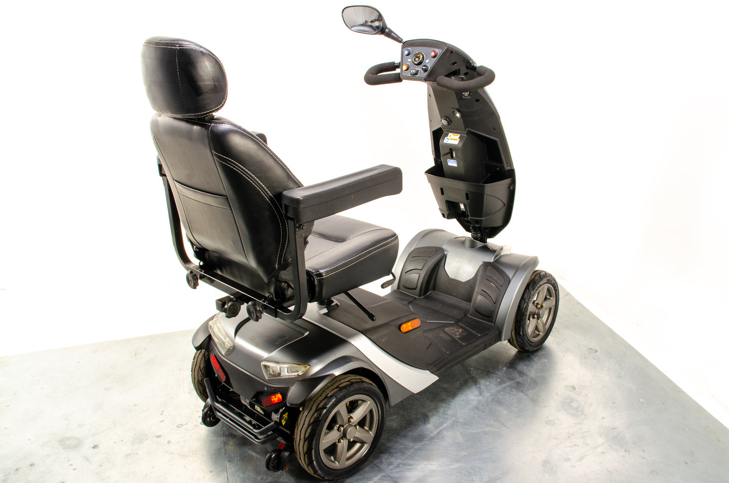 Rascal Vecta Sport Compact Used Electric Mobility Scooter 8mph Max Grip Suspension All-Terrain Road Legal Grey 13088