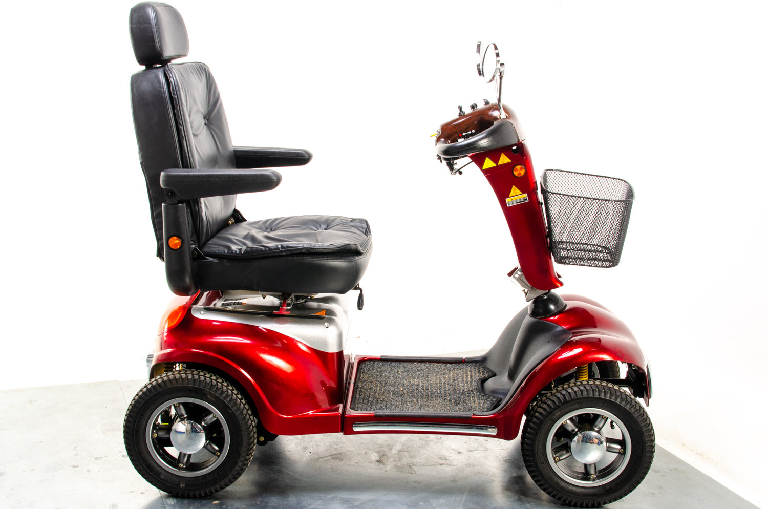 Shoprider Cordoba Off-Road All-Terrain Used Mobility Scooter Large 8mph Roma Red 13295
