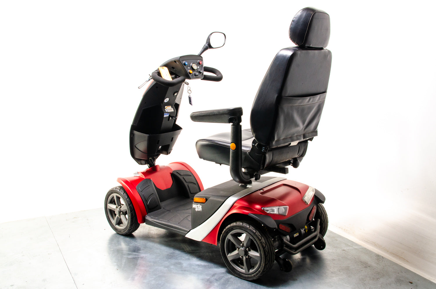 Rascal Vecta Sport Compact Used Electric Mobility Scooter 8mph Max Grip Suspension All-Terrain Red