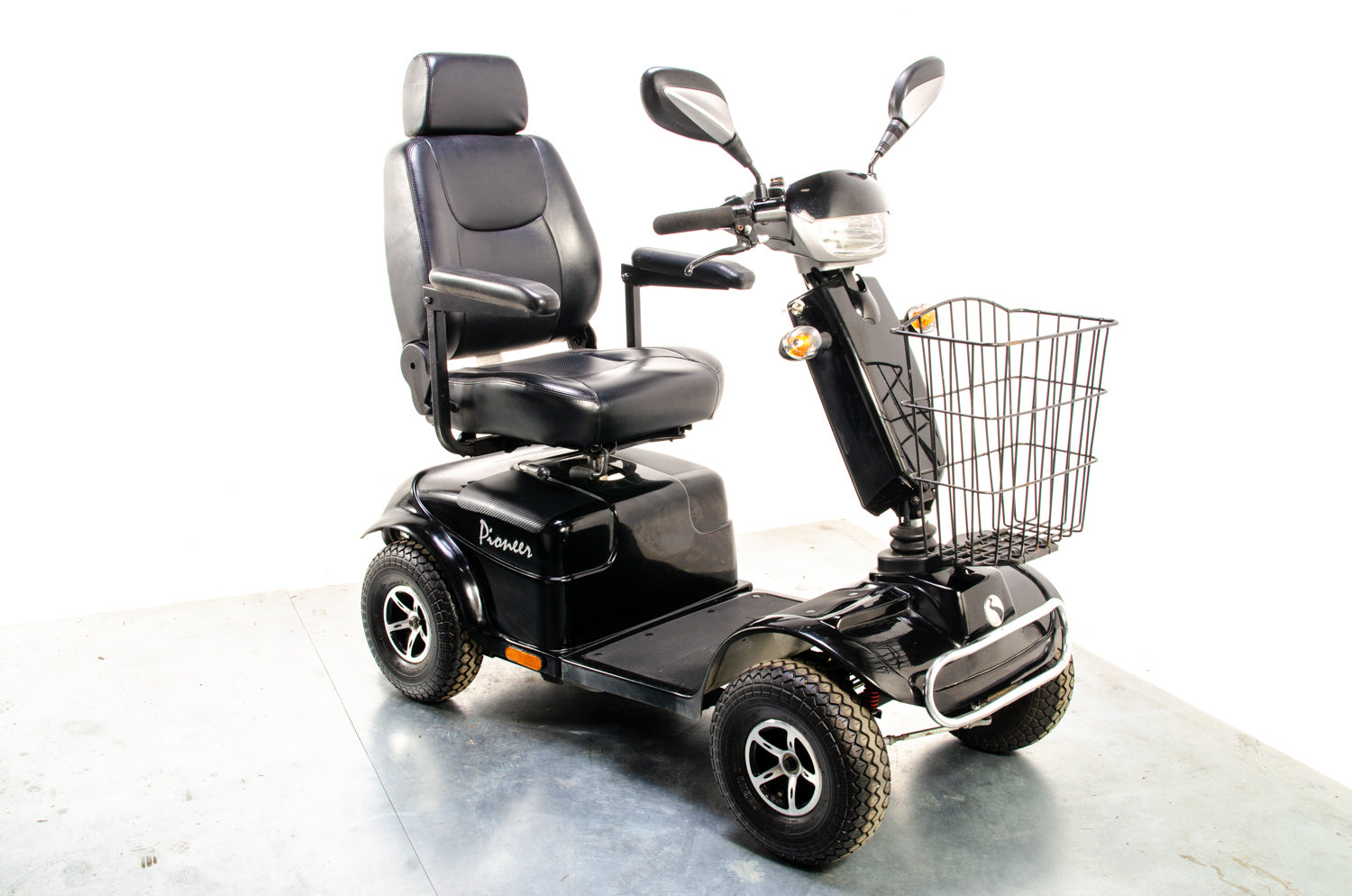 Rascal Pioneer Used Electric Mobility Scooter 8mph All-Terrain Suspension Off-Road Black 13360