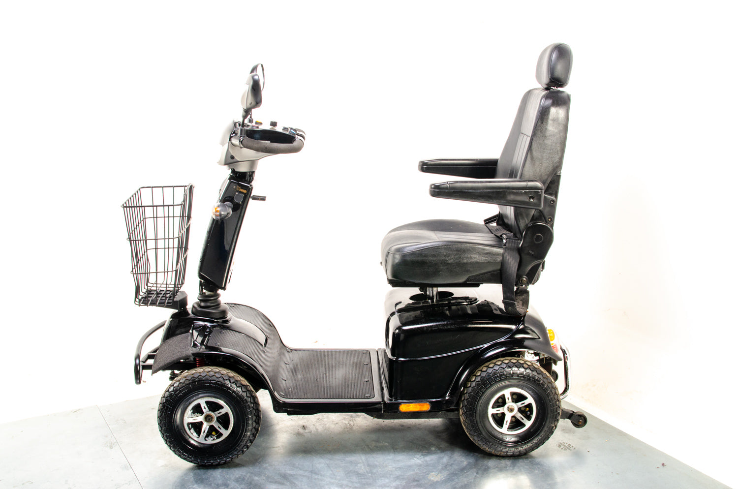 Rascal Pioneer Used Electric Mobility Scooter 8mph All-Terrain Suspension Off-Road Black 13367