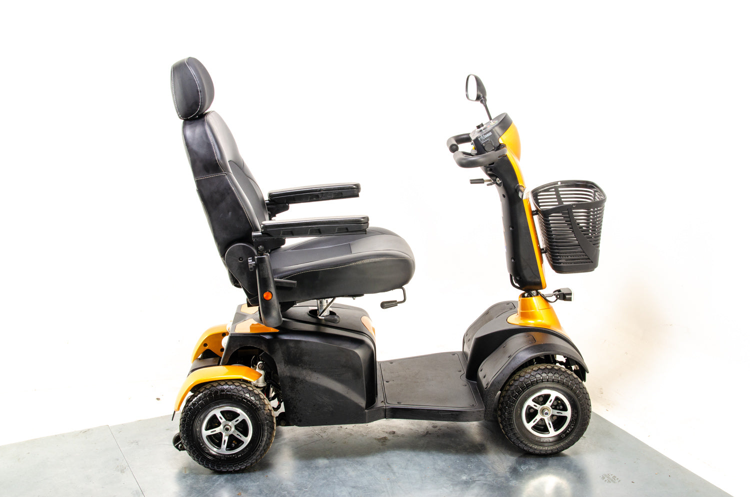 Excel Roadster DX8 Deluxe Used Mobility Scooter 8mph Suspension Pneumatic Tyres Road Pavement Van Os 13366