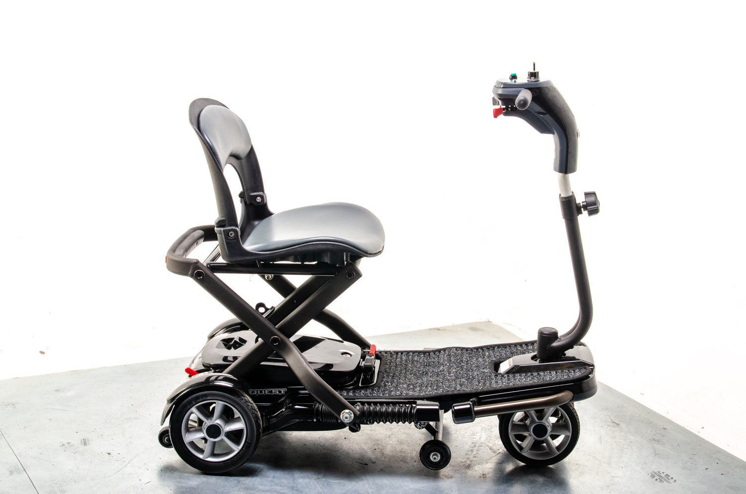 Pride Quest Lightweight Lithium Folding Travel Used Mobility Scooter Small Transportable Car 13410