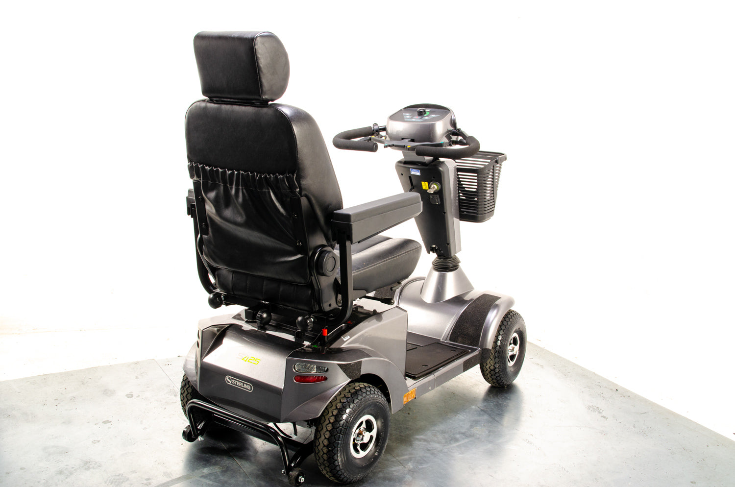 New Sterling S425 Mobility Scooter All-Terrain 8mph Midsize Pneumatic Pavement 13553