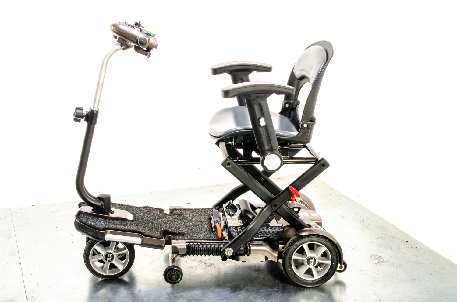 TGA Minimo Used Mobility Scooter Small Compact Folding Travel Lithium Battery Lightweight 13442