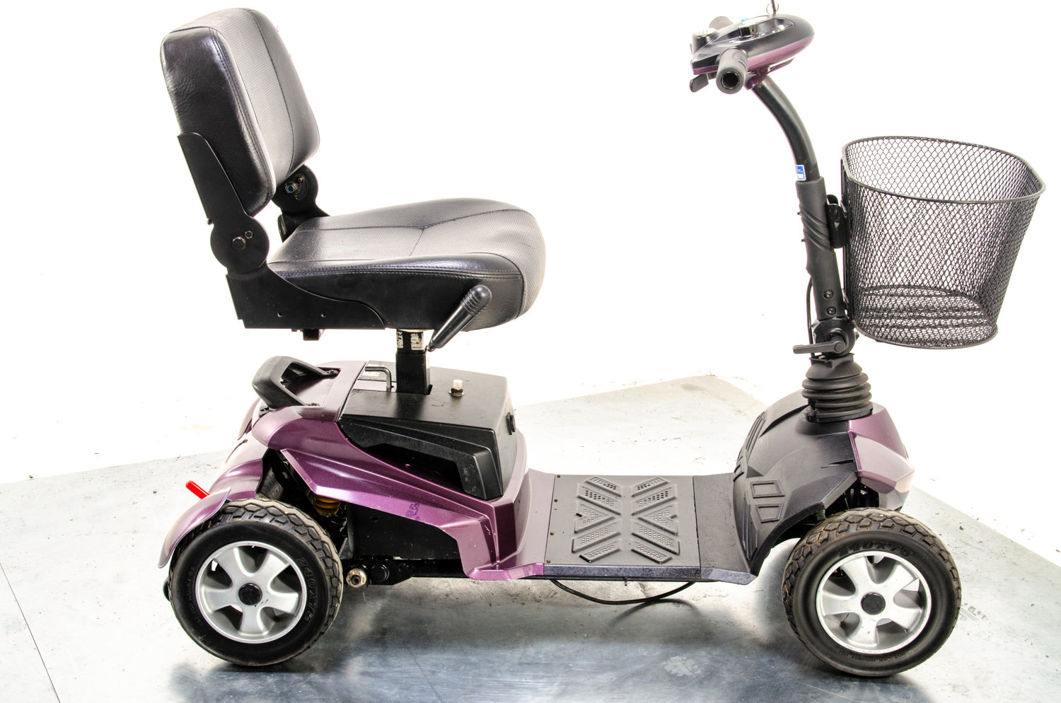 Drive Zen Used Mobility Scooter Transportable Boot All-Terrain Purple 4mph Solid Tyres