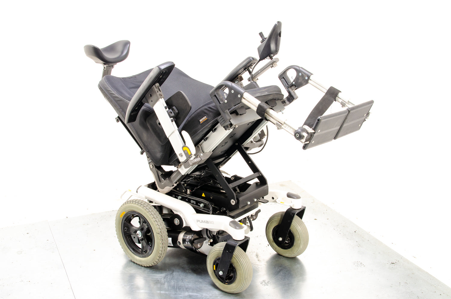 Puma 20 Electric Wheelchair Powerchair Used Power Tilt White RWD Handicare