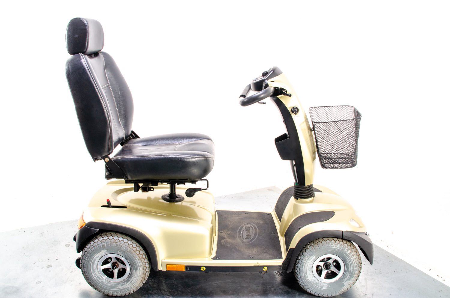 Invacare Comet Used Mobility Scooter 8mph Large All-Terrain Off-Road Comfort Gold