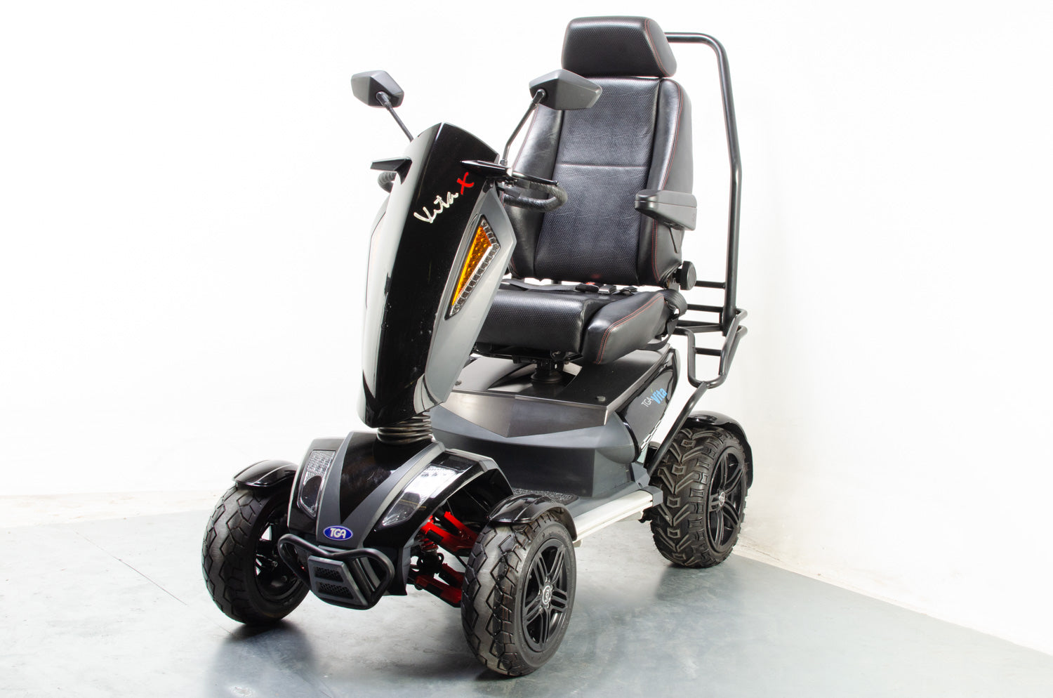 2015 TGA Vita X 8mph Ultimate Large All Terrain Mobility Scooter in Black