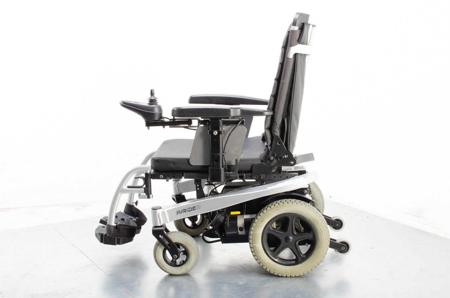 Van Os Medical Excel Airide B-Ace Used Electric Wheelchair Powerchair RWD Pneumatic Silver