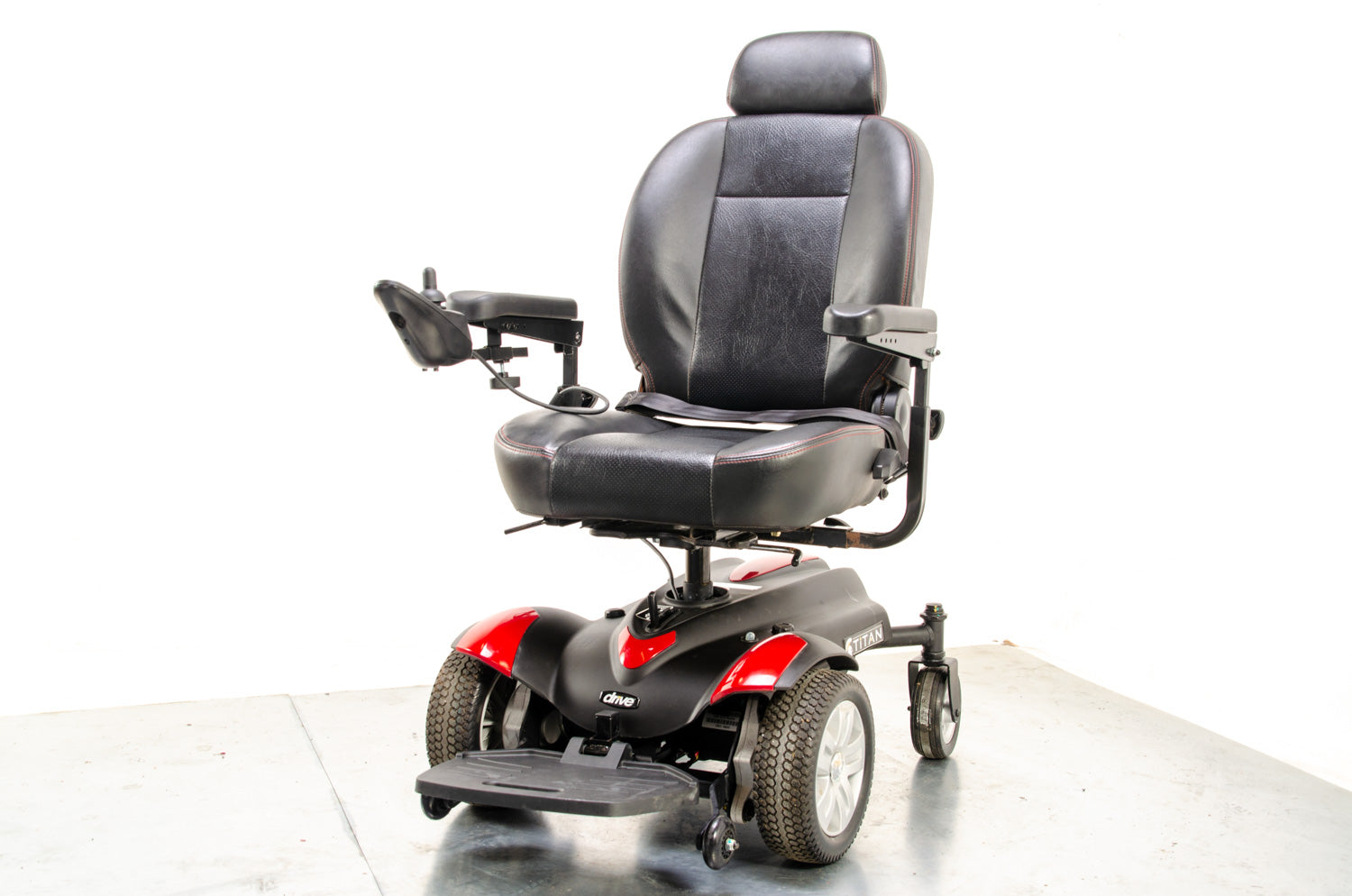 2018 Drive Titan Used Powerchair Electric Wheelchair FWD Captains Chair Red