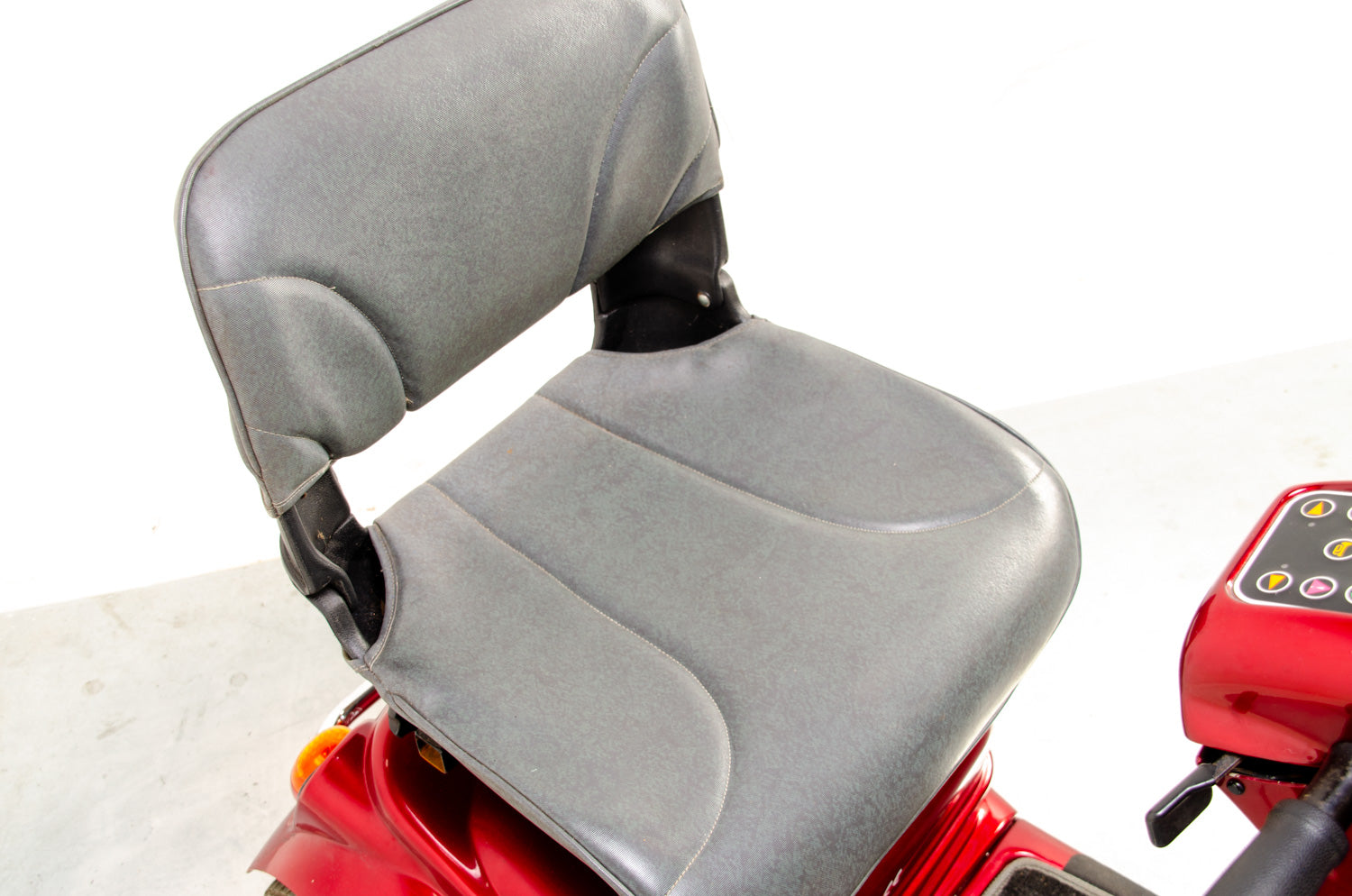 DMA 3 Wheel Used mobility Scooter Trike Pavement Pneumatic Tyres Red
