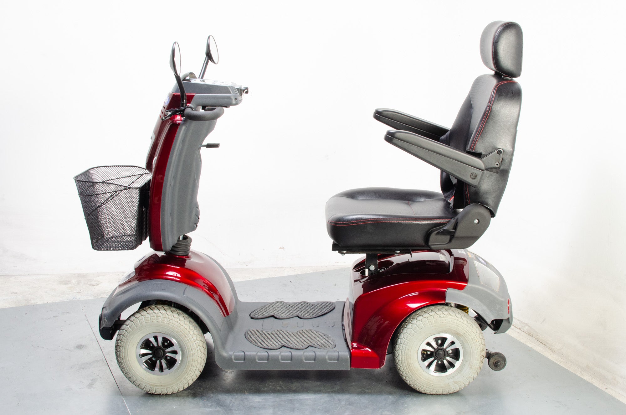 2015 TGA Mystere Electric Mobility Scooter 8mph Mid Size Comfort