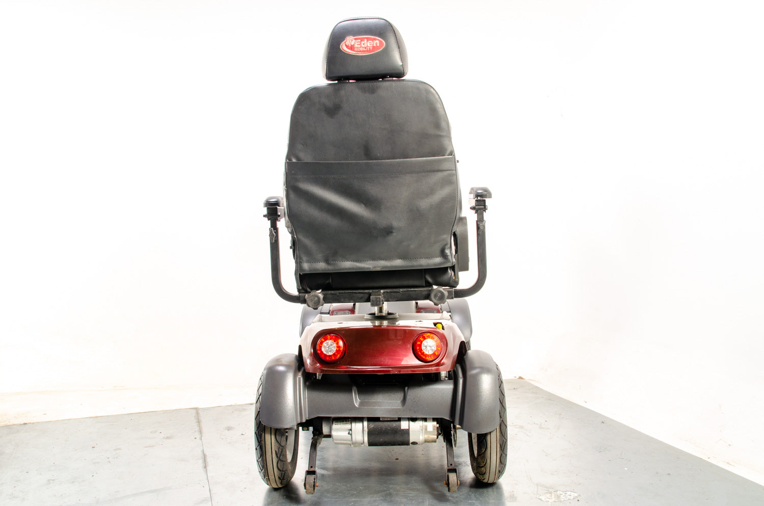 Products Eden Roadmaster Plus All-Terrain Off-Road Used Mobility Scooter 8mph Luxury Electric Large  13641