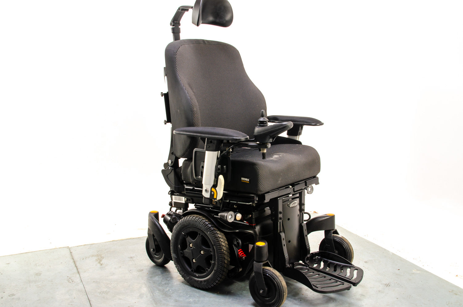 Quickie Q500 M Tilt Riser Outdoor Performance Powerchair Wheelchair Sedeo Pro Sunrise Medical