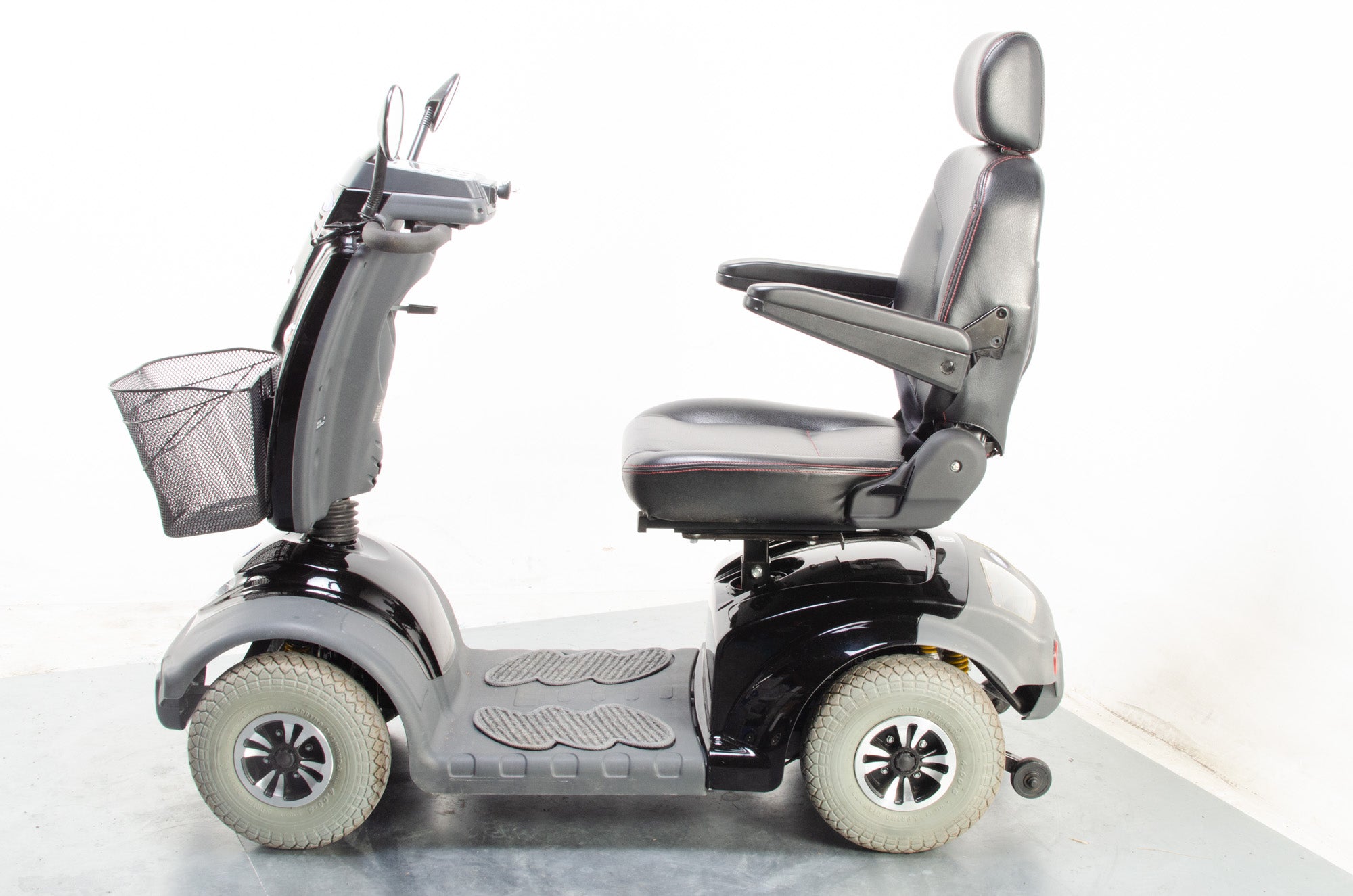 TGA Mystere Large Comfy Electric Mobility Scooter 8mph Class 3 Black